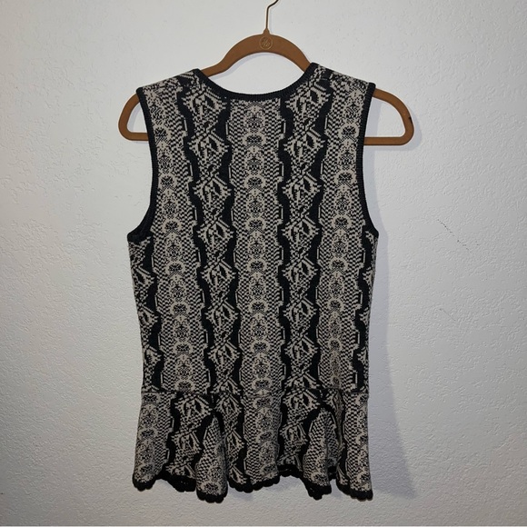 CAbi Peplum Shell Top Style 887 - Picture 3 of 8